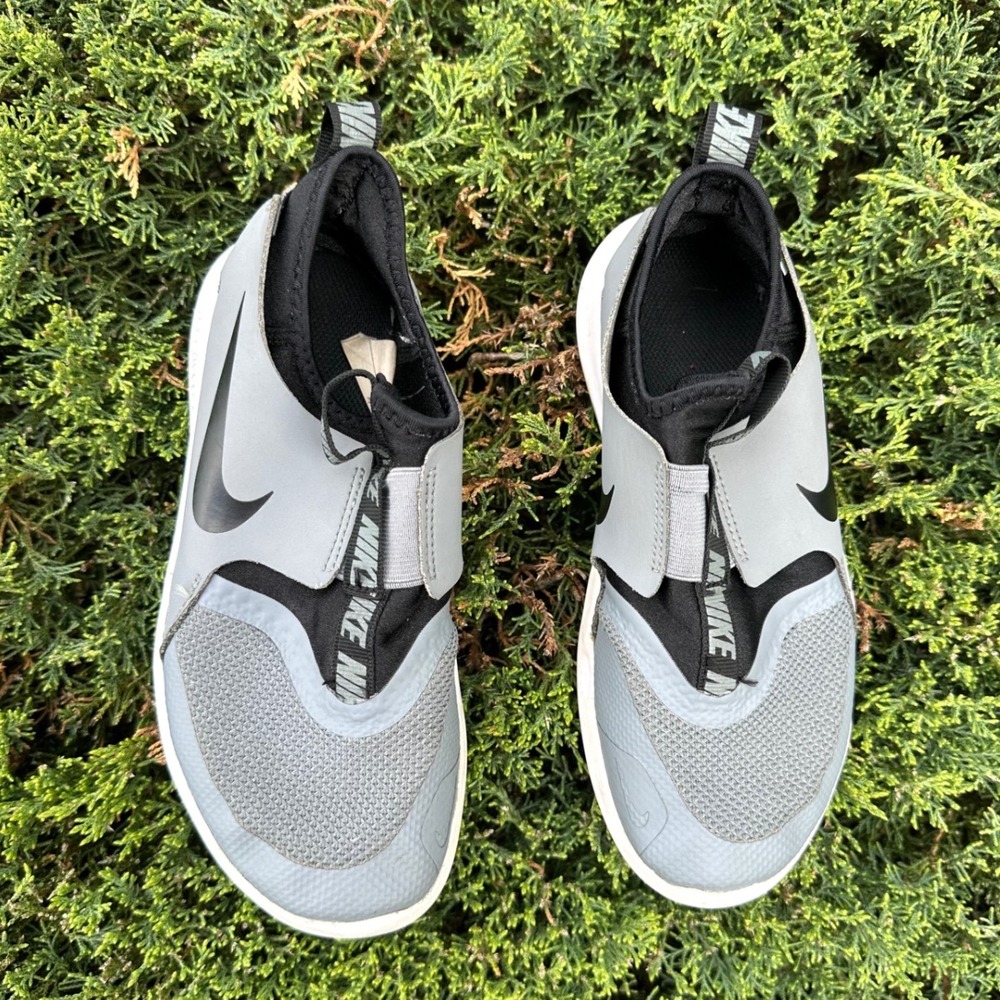 Nike Flex Runner Little Kids Sneakers Size 2Y Gray Shoes - Picture 3 of 13